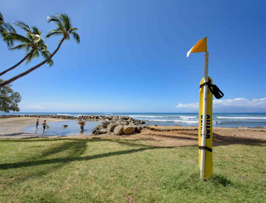 Launiupoko Beach