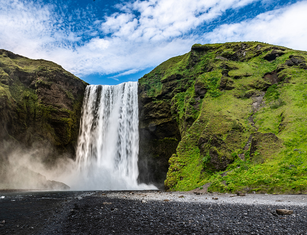Skógafoss Waterfall