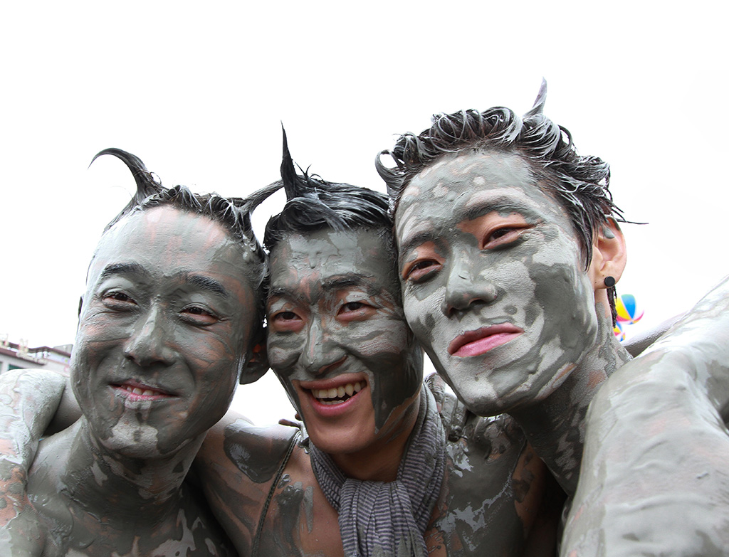 mud-festival-south-korea